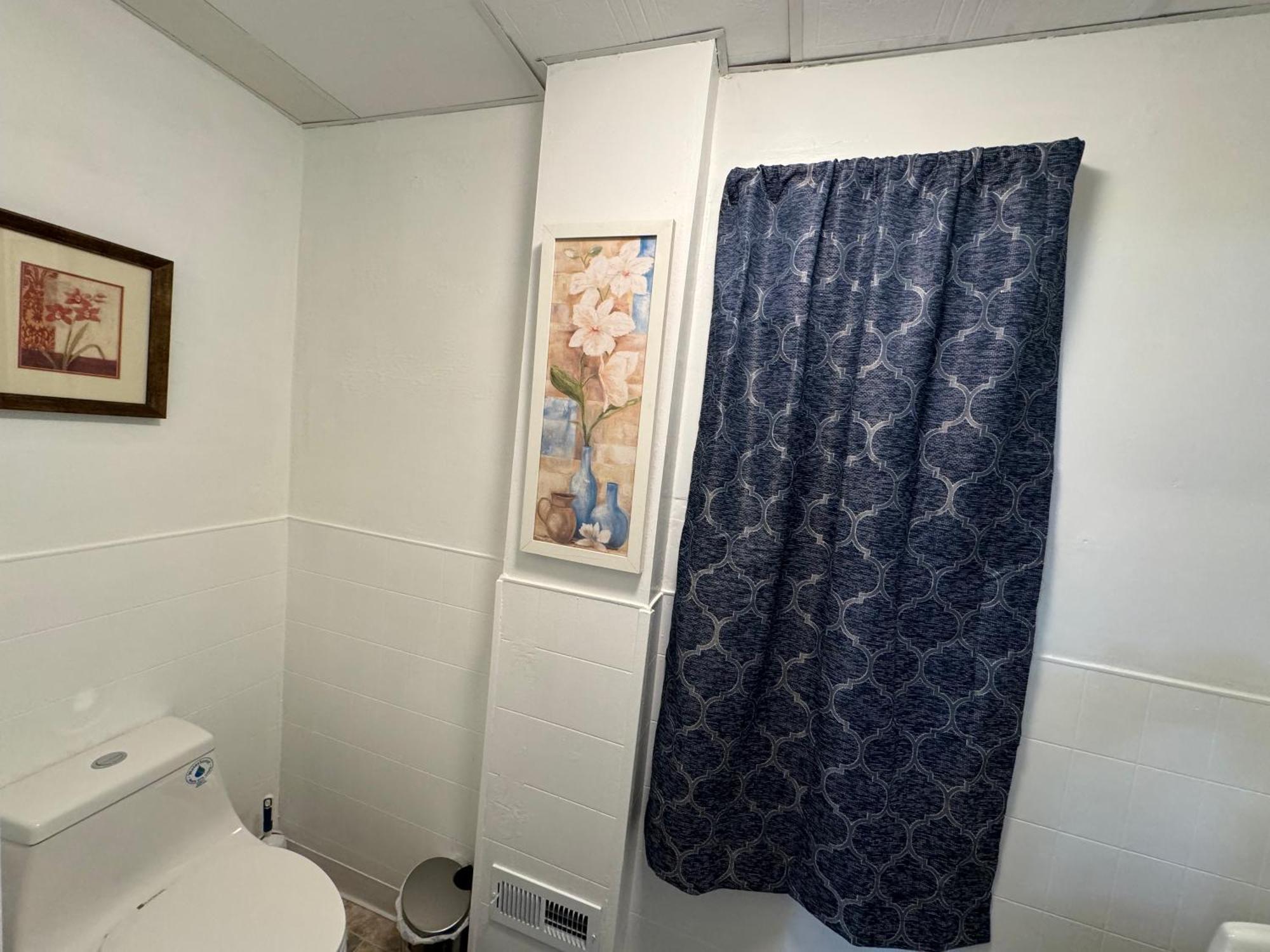 Comfy Getaway, 5 Bed, Sleeps 9, Walk To Falls! 나이아가라폴스 외부 사진